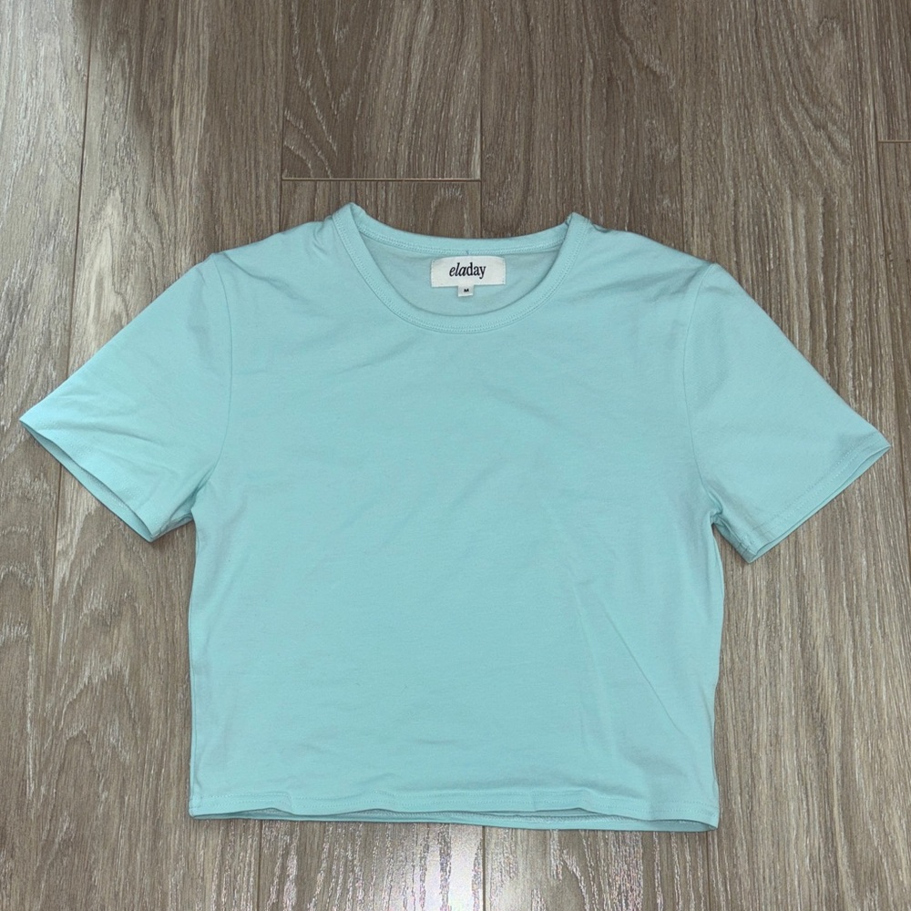 Eladay Women's Blue Short Sleeve Tee